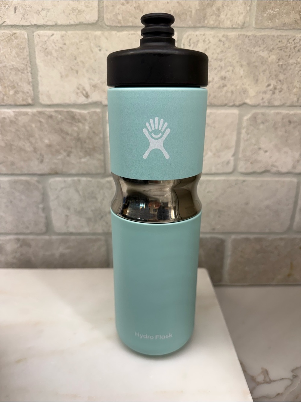 Hydro flask 20oz wide insulated sport bottle